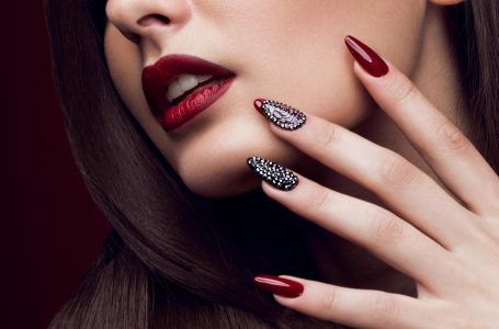 10 Best And Easy Nail Art Designs